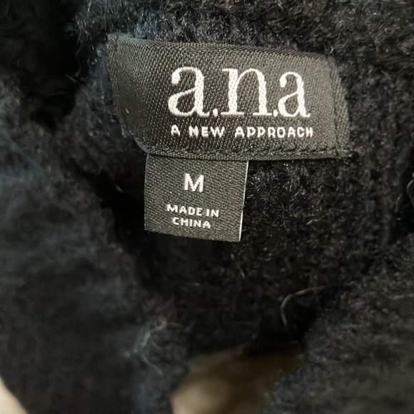 a.n.a poncho/overpiece - Picture 2 of 6